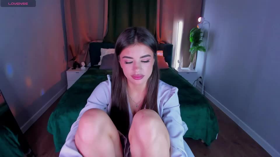 alisha_blakee Adult Chat August 24, 2026