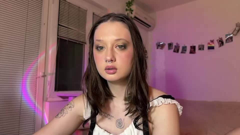 jenny_cox_love Adult Chat August 24, 2026