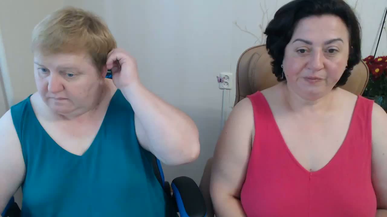 XMollyJaneEX Adult Chat August 24, 2026