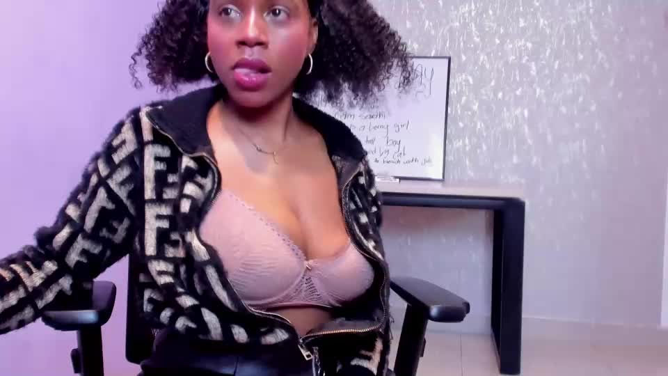 sarahi_pusey Adult Chat August 24, 2026