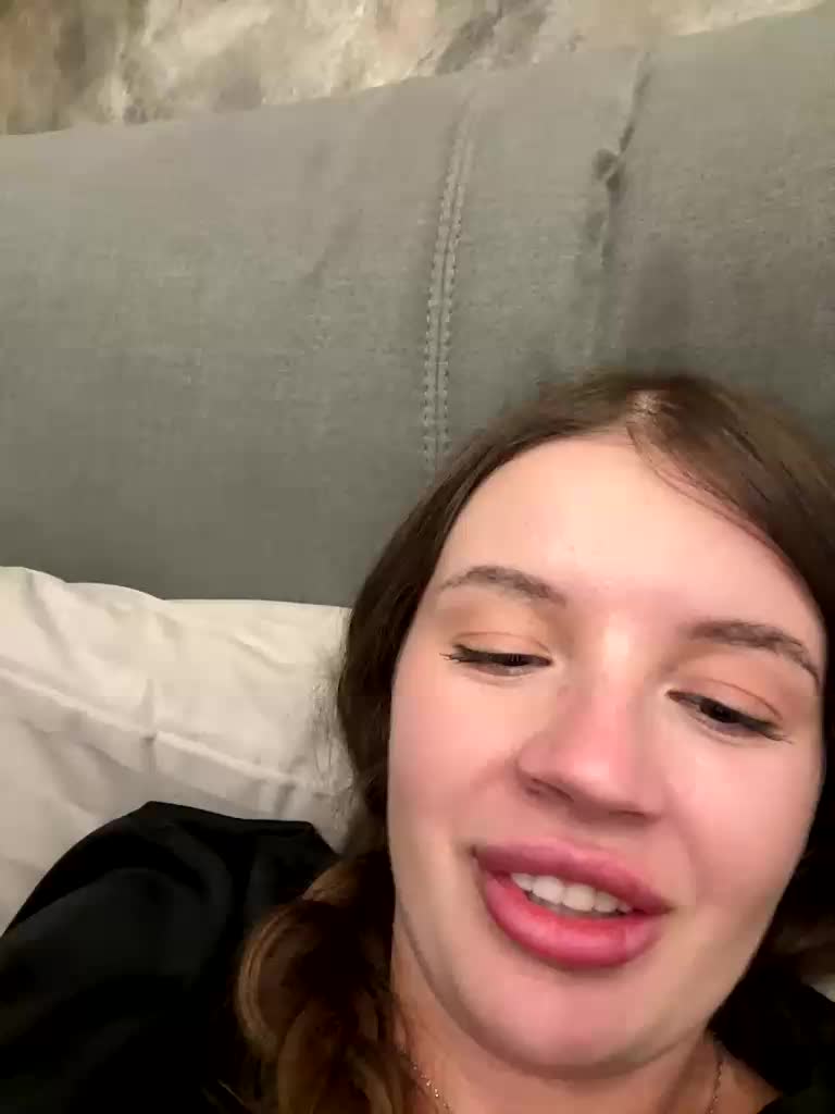 Rosalinelov Adult Chat August 25, 2026