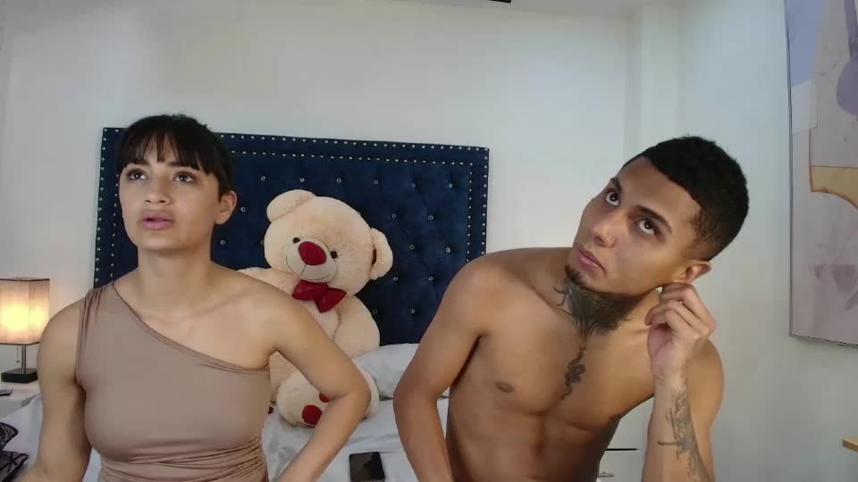 damian_and_roxanne Adult Chat August 25, 2026