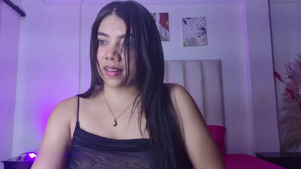luna_rousse26 Adult Chat August 24, 2026