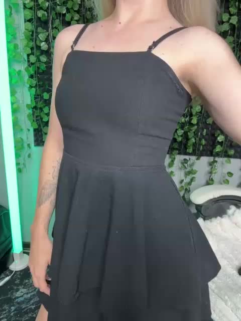 Eva_Kit Adult Chat August 25, 2026