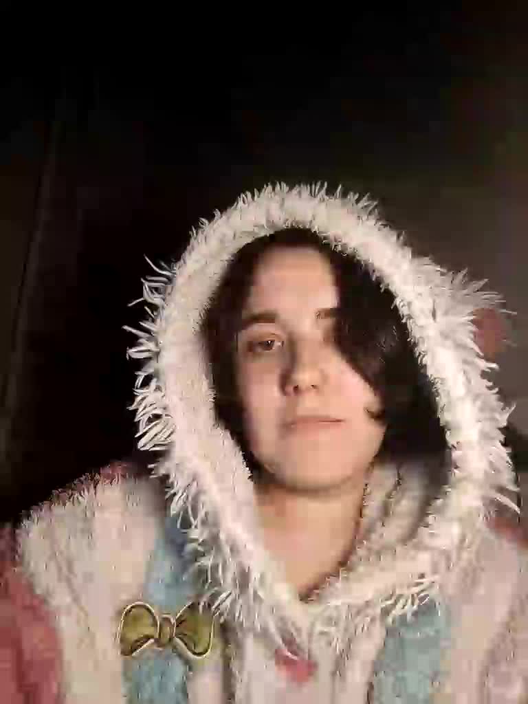 Amelie96 Adult Chat August 25, 2026