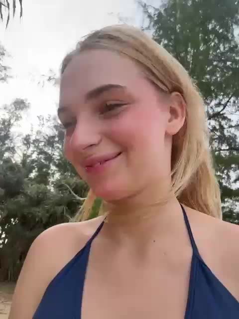 AstridMoss Adult Chat August 25, 2026