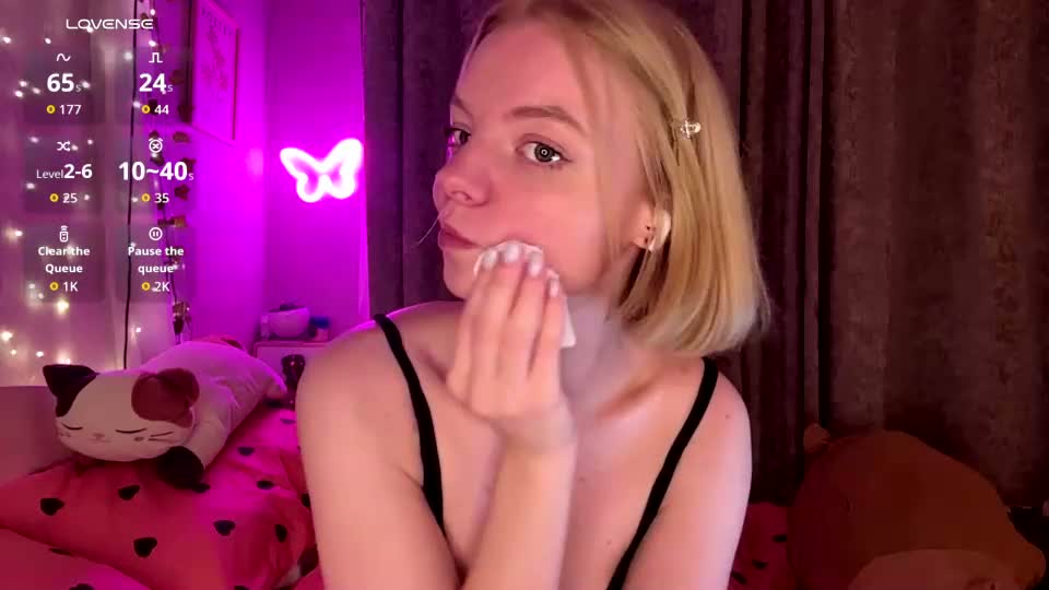 cristinekondo Adult Chat August 25, 2026