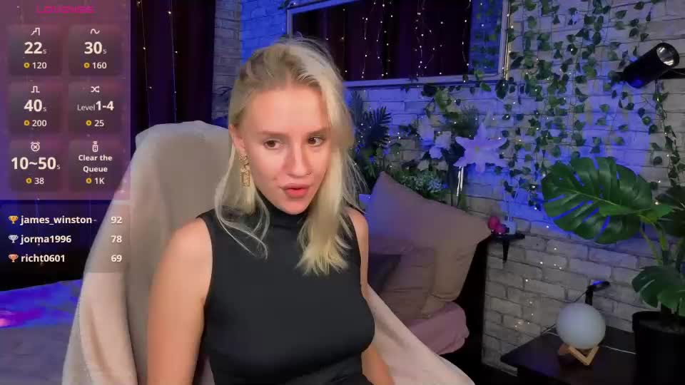 angel_tessa Adult Chat August 25, 2026