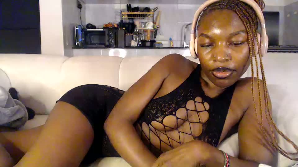 tiana_kay Adult Chat August 25, 2026