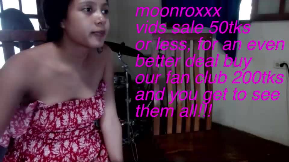 moonroxxx Adult Chat August 25, 2026