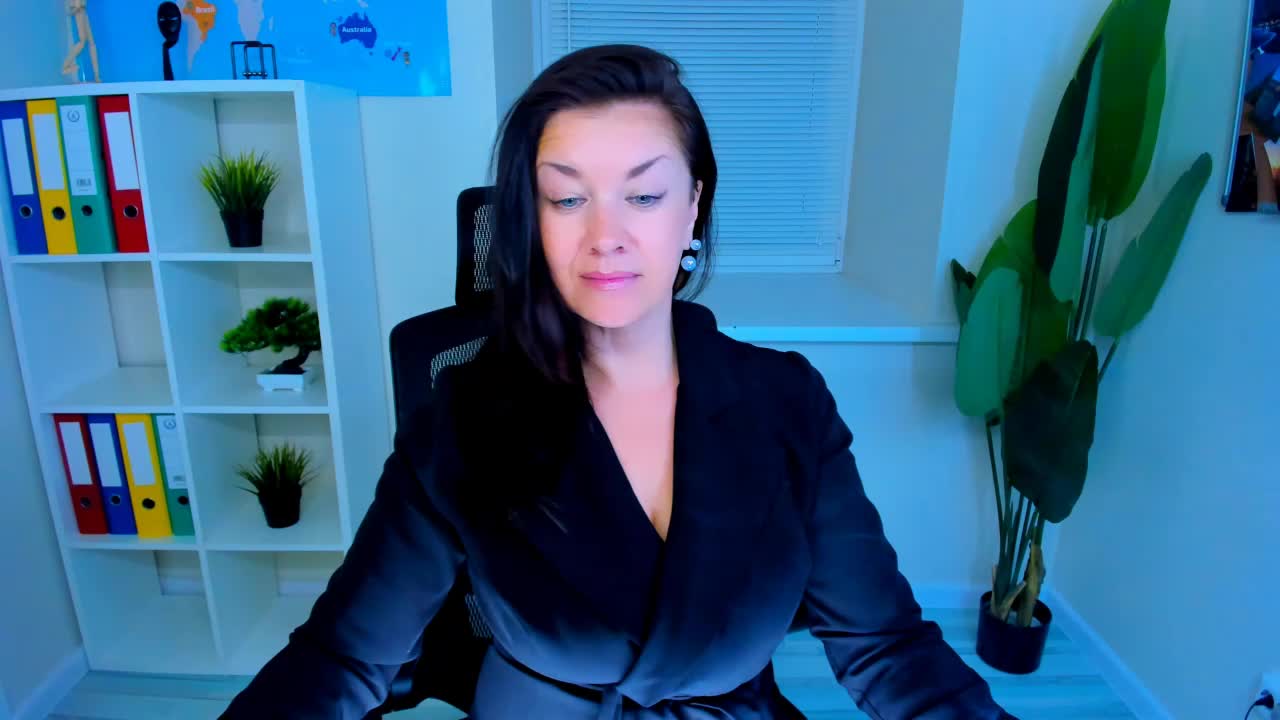 AnaMills Adult Chat August 25, 2026