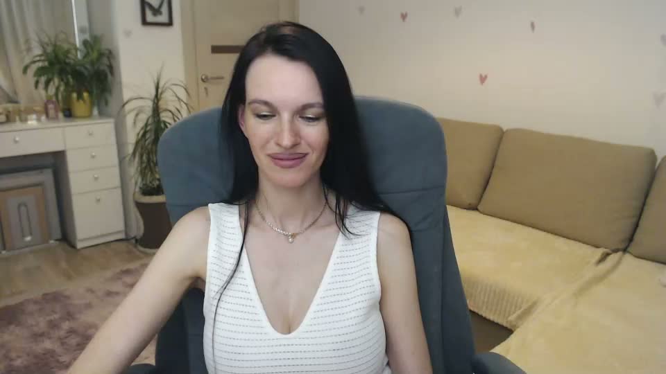 lilliyves Adult Chat August 25, 2026