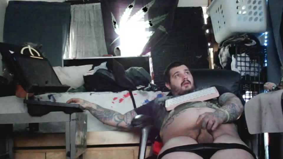 kinkybiguy14 Adult Chat August 25, 2026