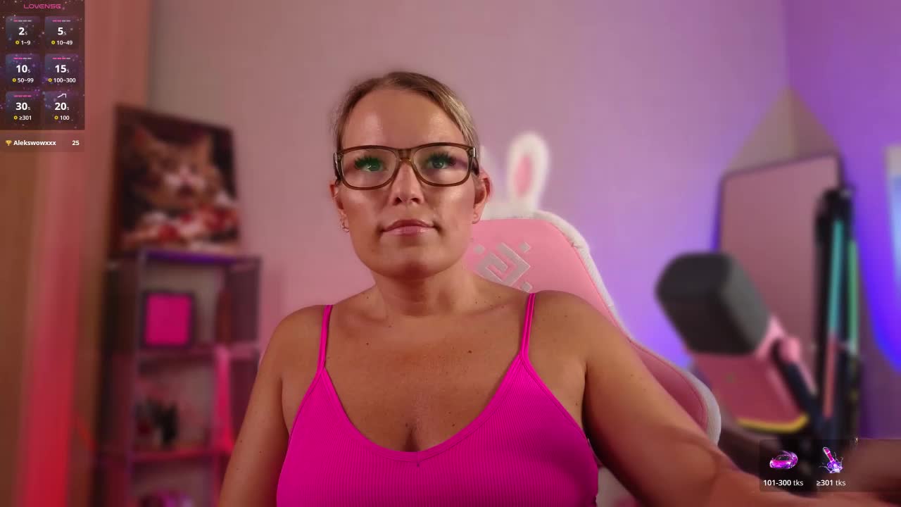 Findom_Lady_Shine Adult Chat August 25, 2026