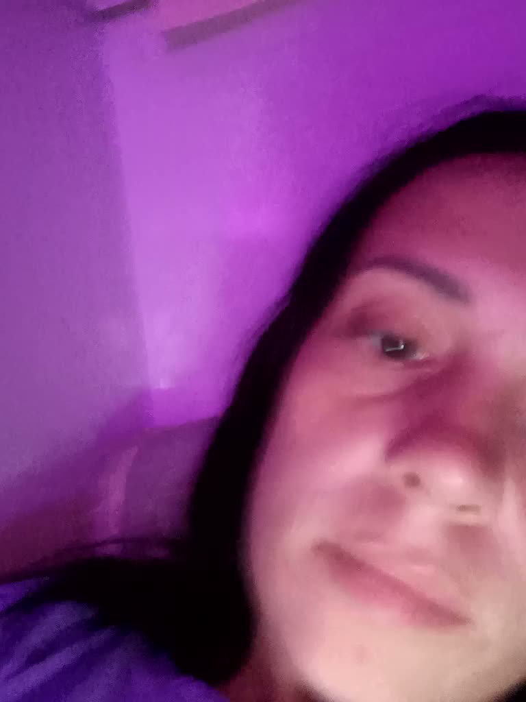 VictoriaDen Adult Chat August 25, 2026