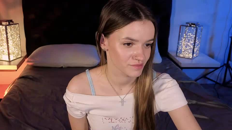 elizzza_ Adult Chat August 26, 2026