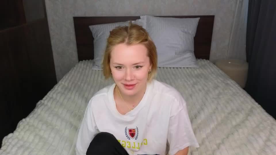 white_melisa Adult Chat August 25, 2026