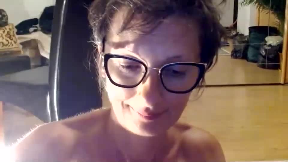 bebacksooon Adult Chat August 25, 2026