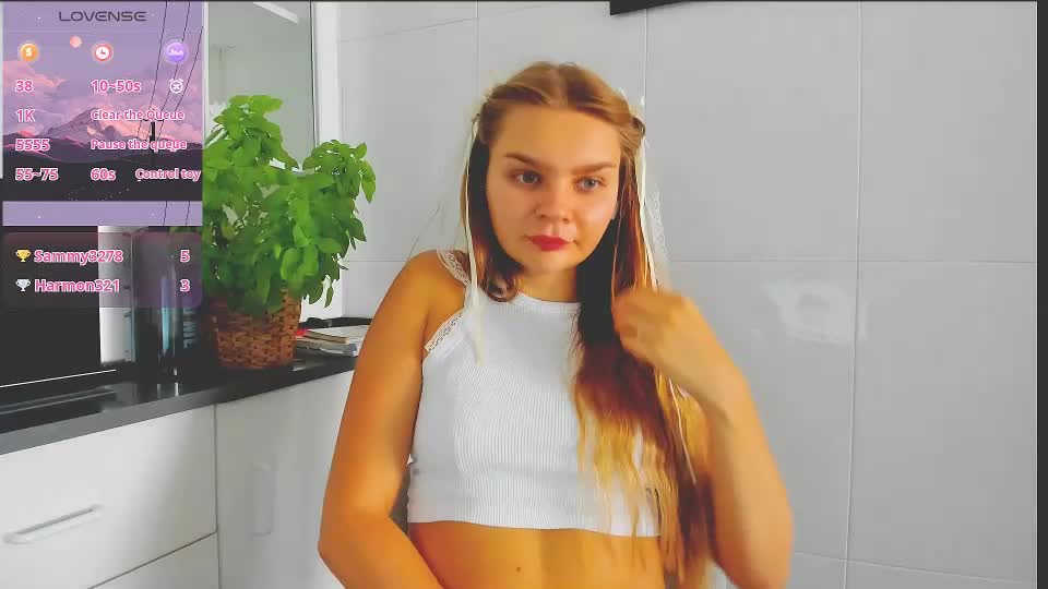sweet_sabriina Adult Chat August 25, 2026