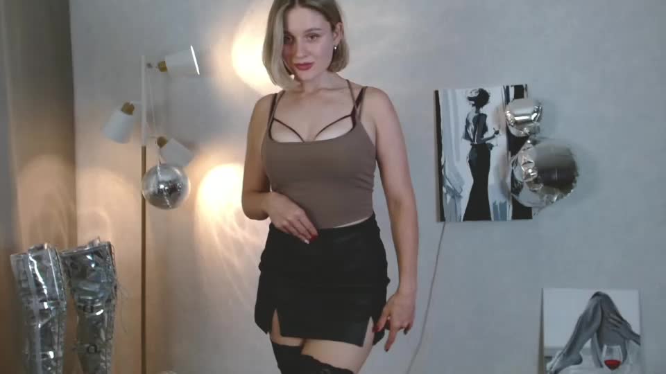 charming_beauty Adult Chat August 26, 2026