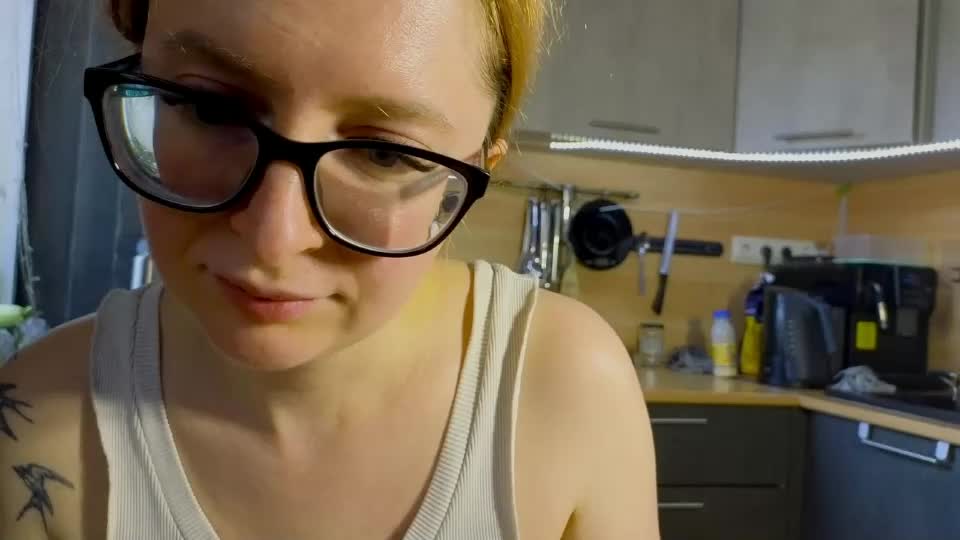 coy_girl_ Adult Chat August 26, 2026