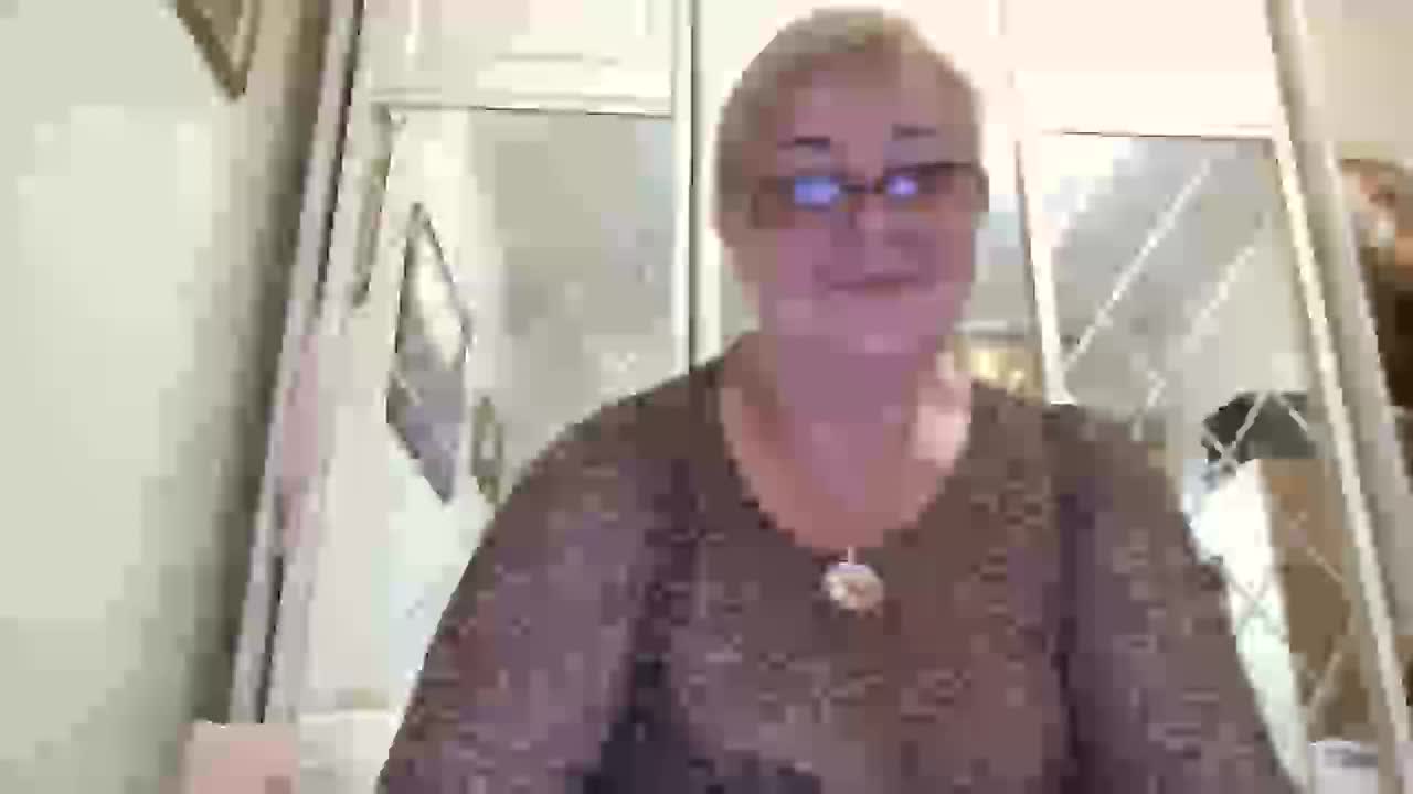 KarinkaSweet Adult Chat August 25, 2026