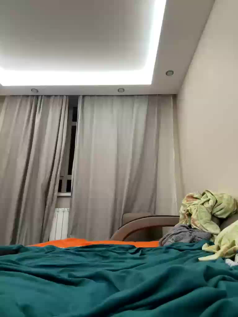 milana-stars Adult Chat August 26, 2026