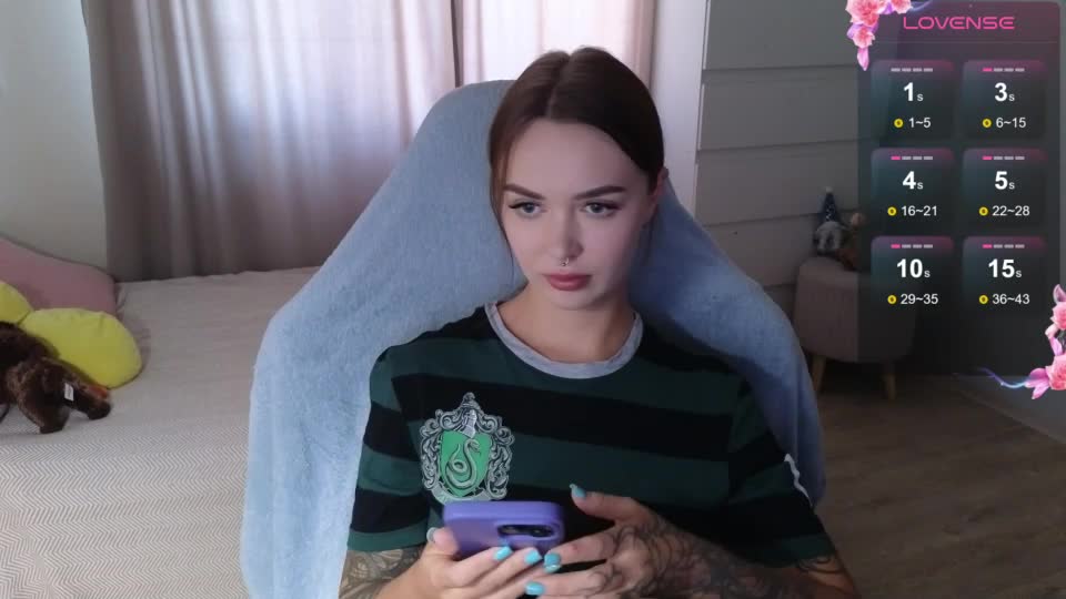 kateleoo Adult Chat August 26, 2026