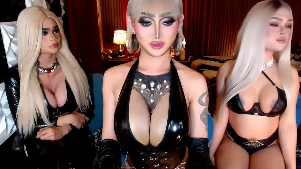 ellahemperialts Adult Chat August 26, 2026