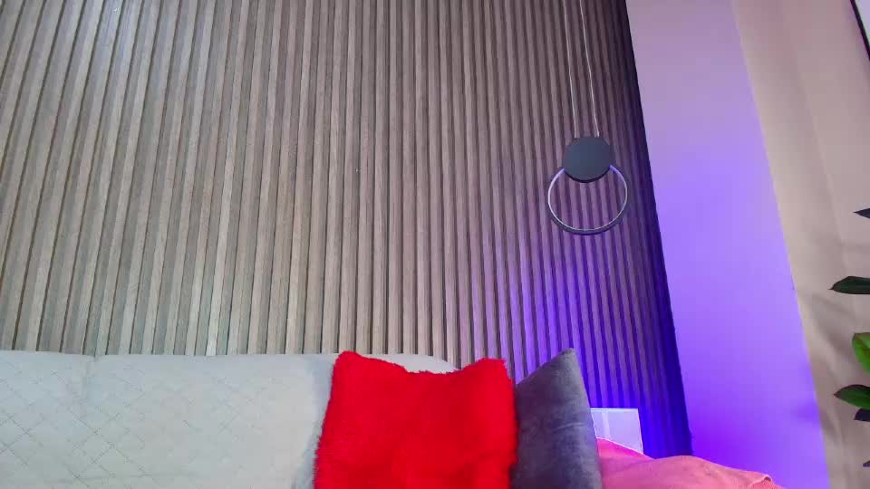 biancaa__18 Adult Chat August 26, 2026