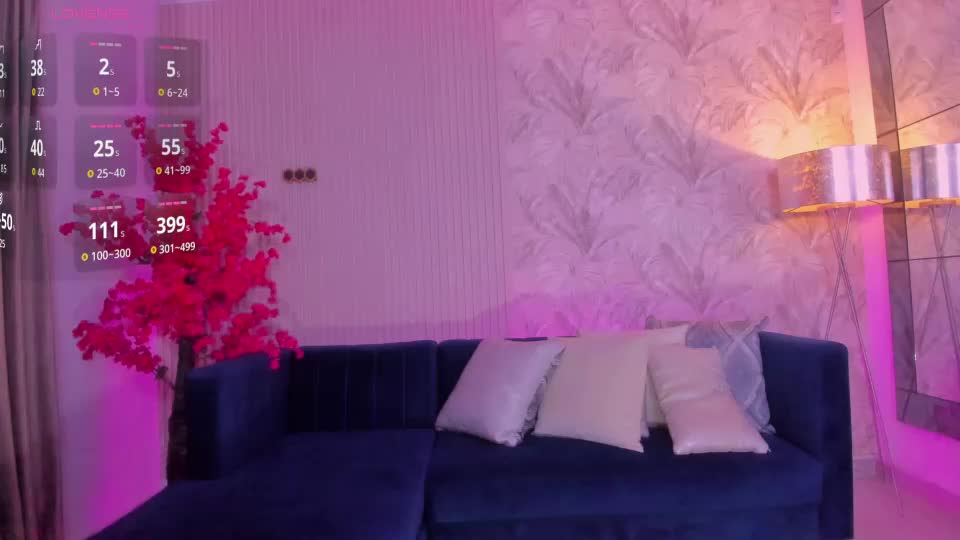 viiolet_rosee Adult Chat August 26, 2026