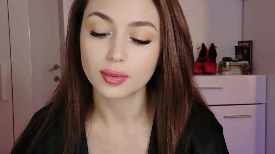 eliana_fox Adult Chat August 26, 2026