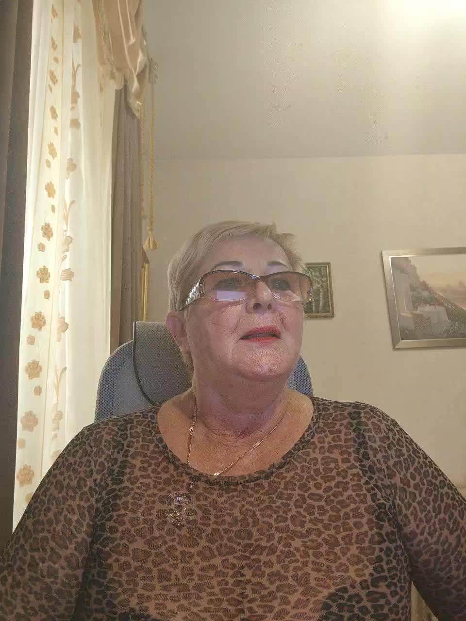KarinkaSweet Adult Chat August 26, 2026