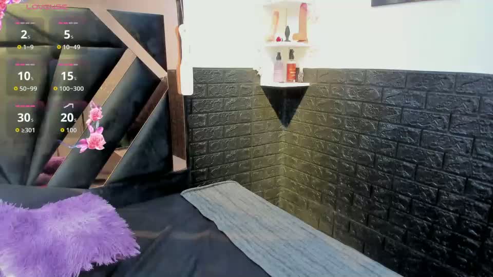 valen_cute22 Adult Chat August 27, 2026
