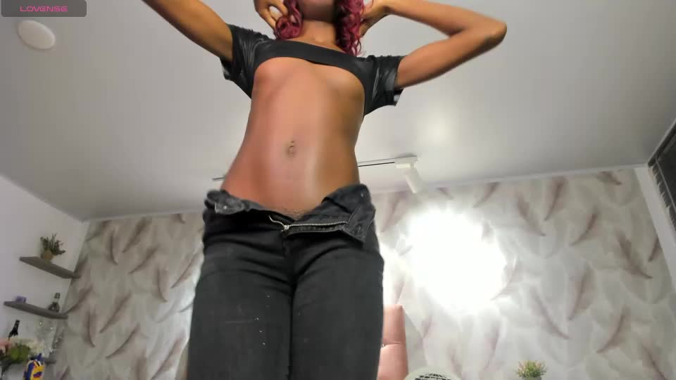 victoria_noir_18_2026-08-26_07-15-36_457 Adult Chat August 26, 2026