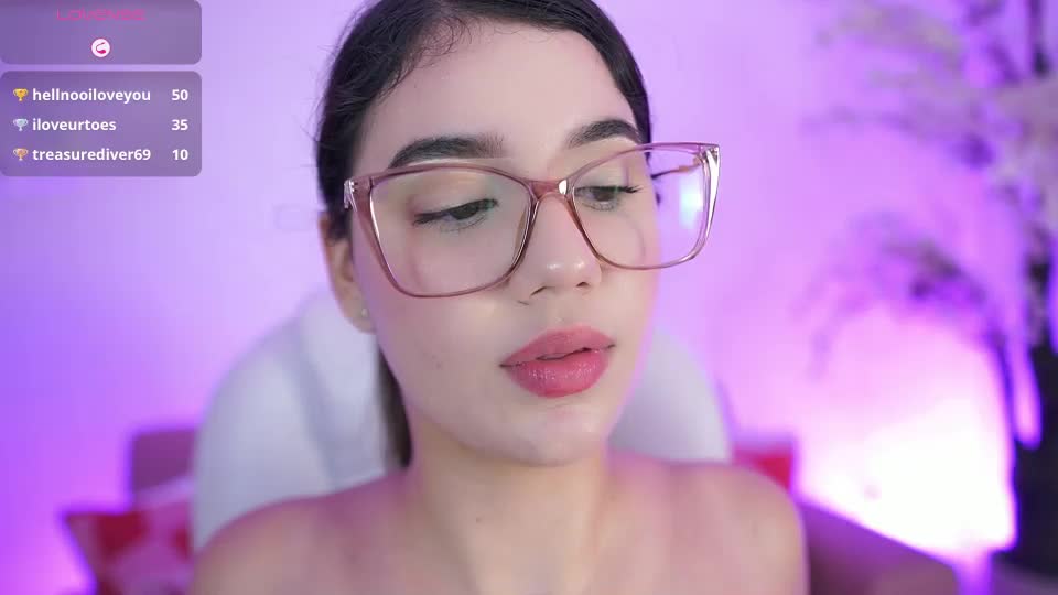 stacycooper_ Adult Chat August 26, 2026