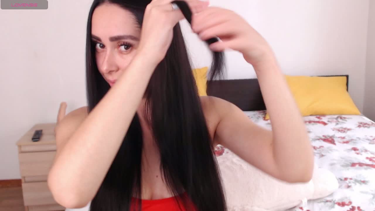 ValeriaFoxx Adult Chat August 26, 2026
