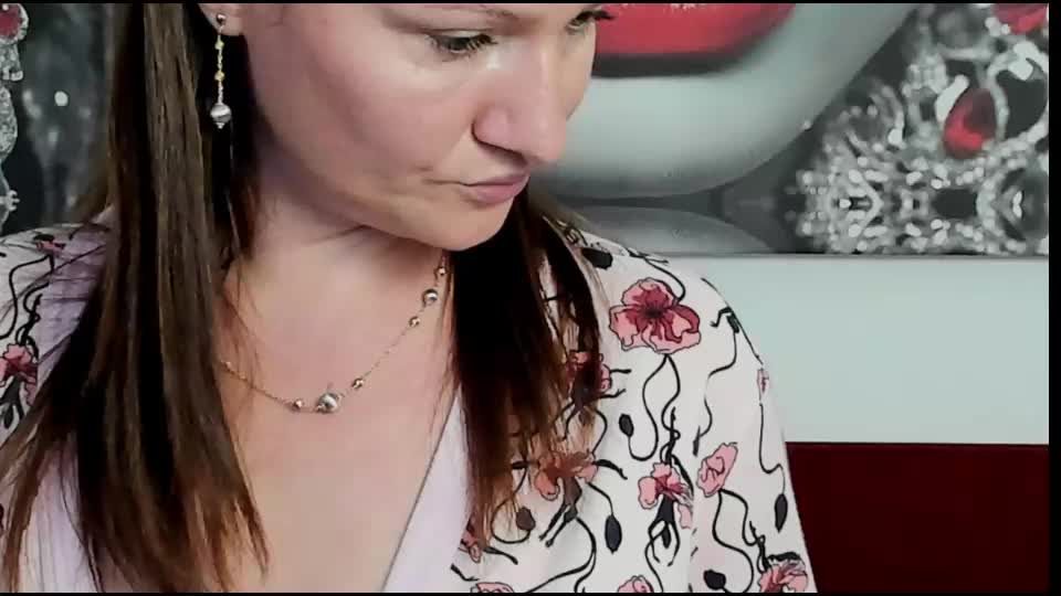 illegalbeauty87 Adult Chat August 26, 2026