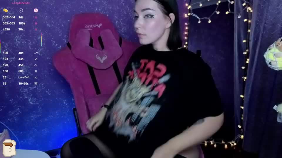 elizabethflowerr Adult Chat August 27, 2026