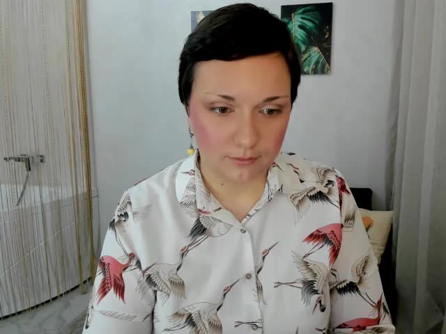 GoldenHazea Adult Chat August 26, 2026
