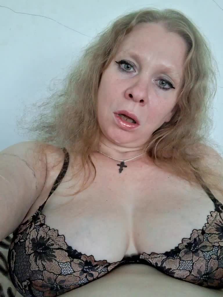 Anna030a Adult Chat August 26, 2026