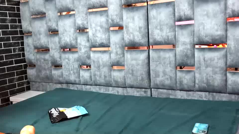 taliaskyx21 Adult Chat August 27, 2026