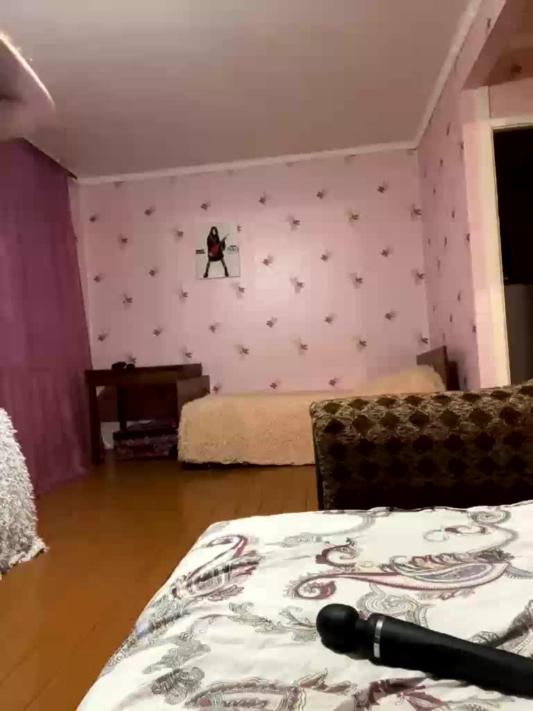 Black__Fox Adult Chat August 27, 2026