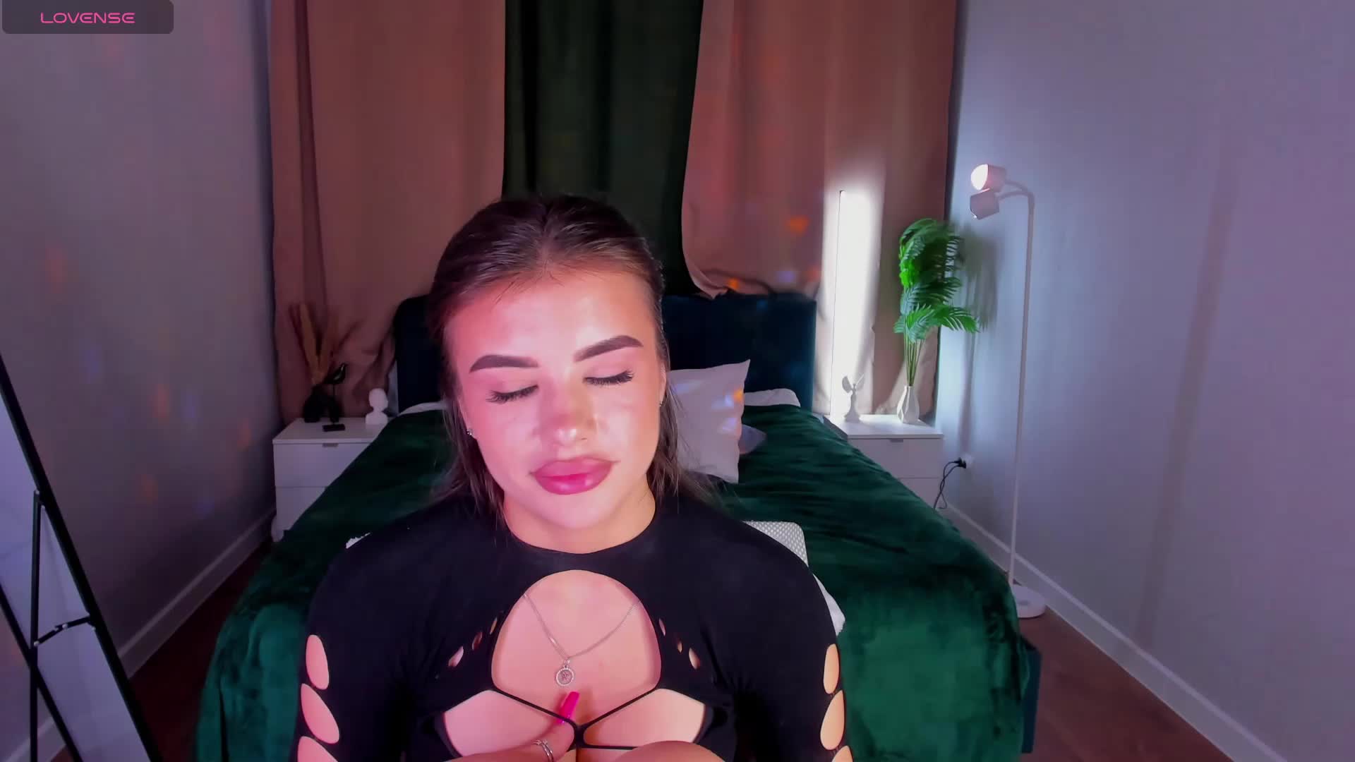 Alisha-Blakee Adult Chat August 27, 2026