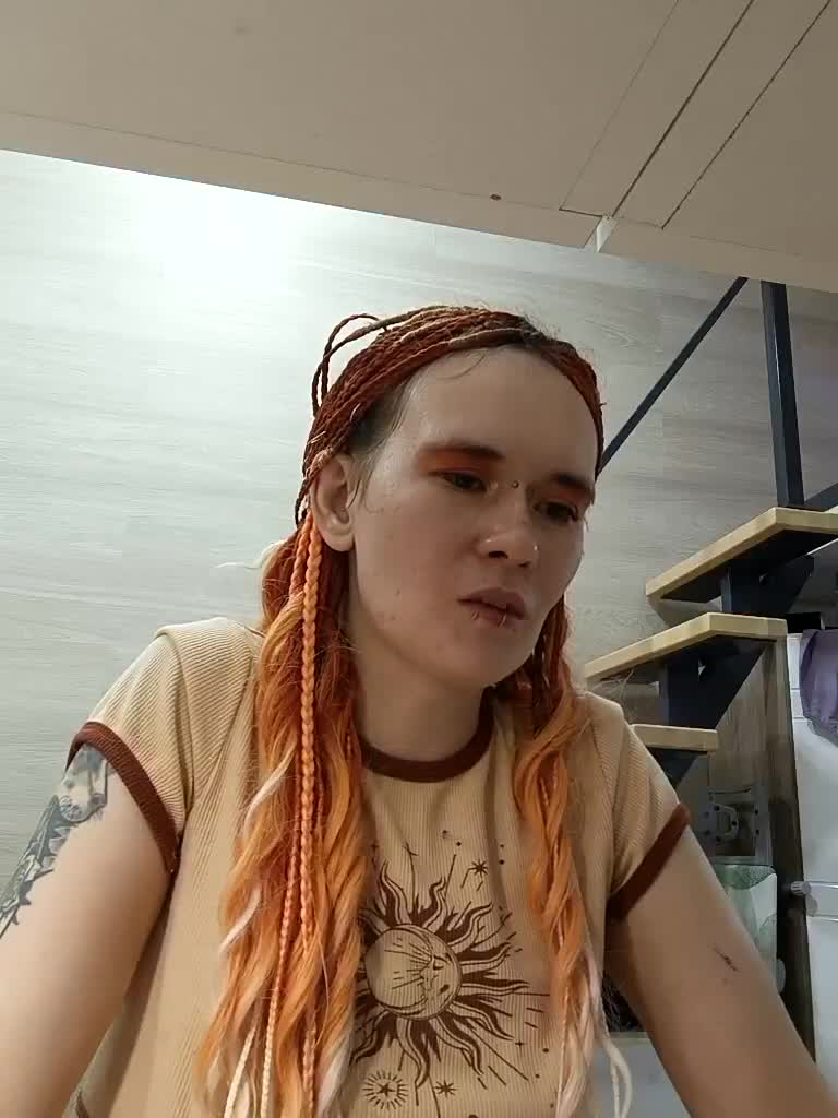 Moon_Fox Adult Chat August 27, 2026