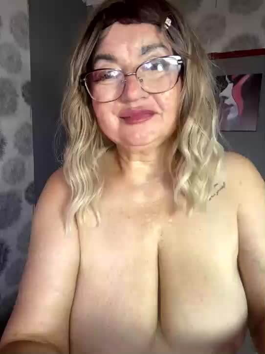 MissTemperament Adult Chat August 27, 2026