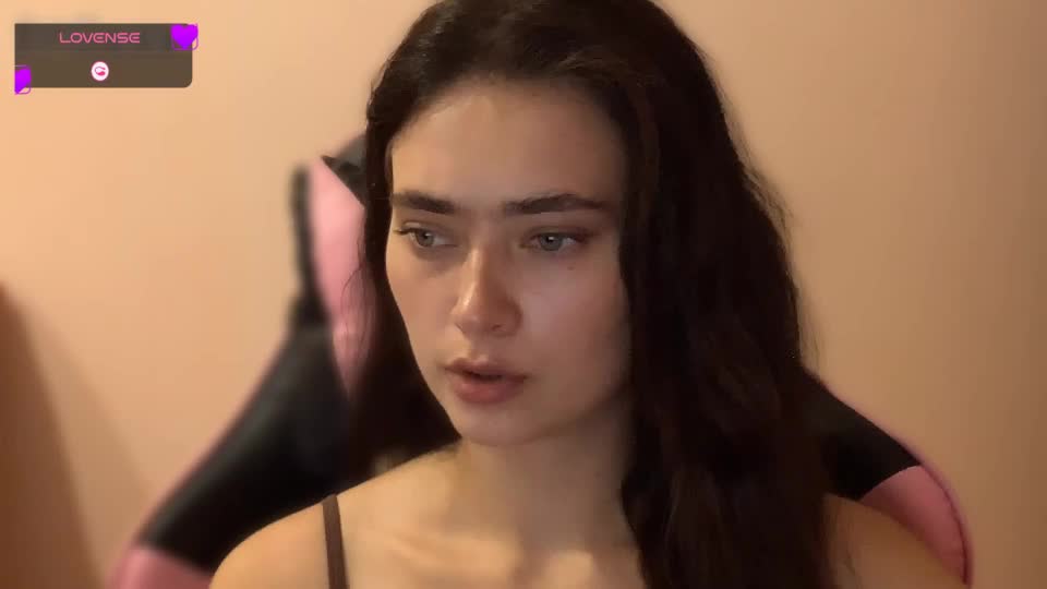 mmm_m_meow Adult Chat August 27, 2026