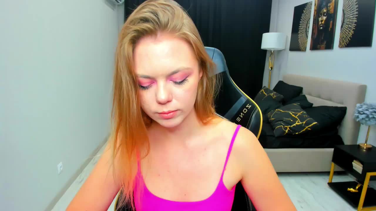 Strawberrye Adult Chat August 27, 2026