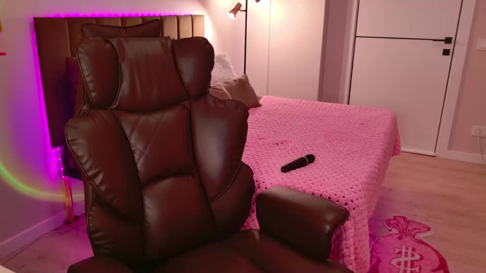 born_to_blow_ Adult Chat August 27, 2026