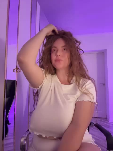cherryygirl Adult Chat August 27, 2026
